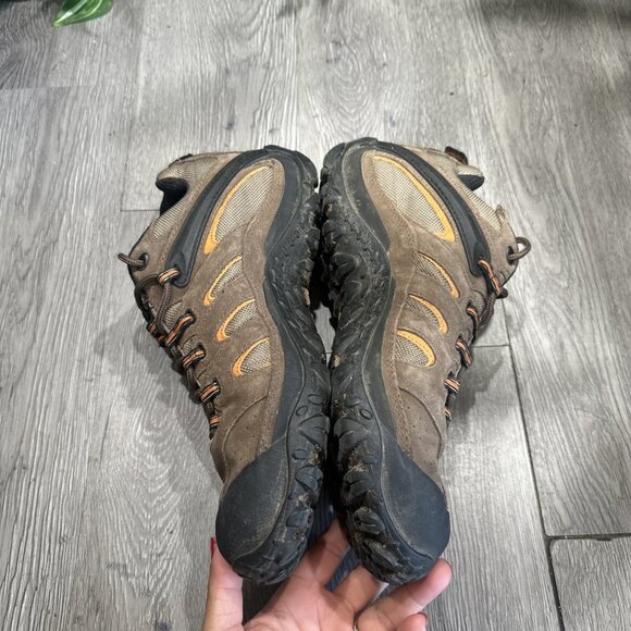Merrell Men’s Sz 11 Hiking Shoes Chameleon 4 Ventilator Gore-Tex Brown
